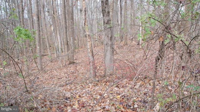 3140 SEARSMONT PL, Herndon, VA 20171