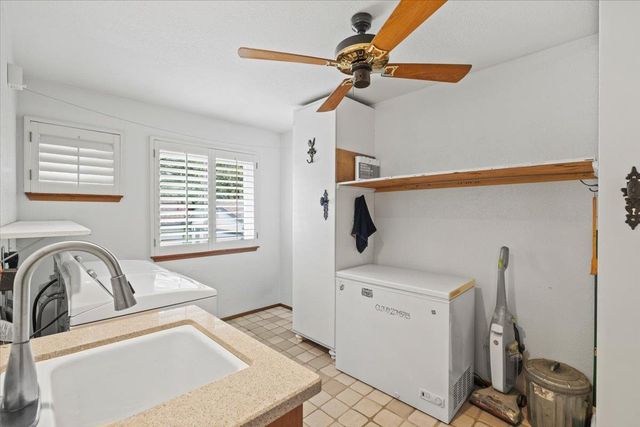 780 Boole Rd, Applegate, CA 95703