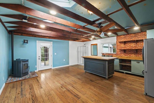 780 Boole Rd, Applegate, CA 95703