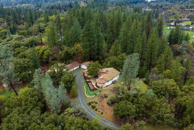 780 Boole Rd, Applegate, CA 95703