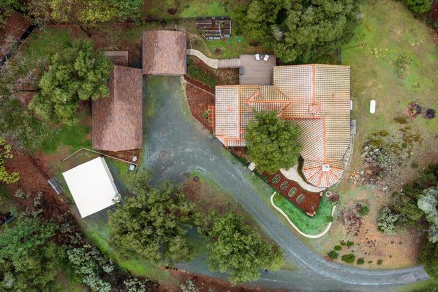 780 Boole Rd, Applegate, CA 95703