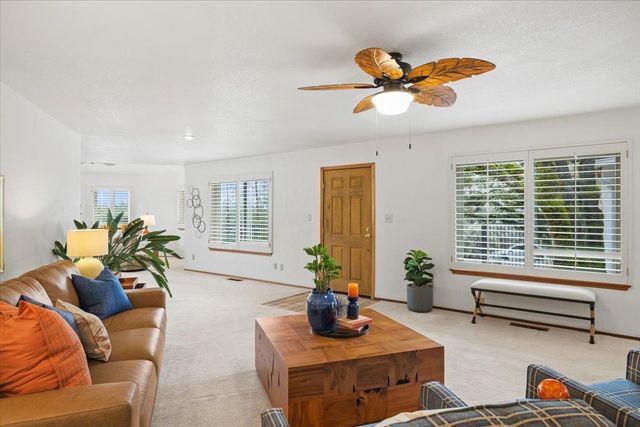 780 Boole Rd, Applegate, CA 95703