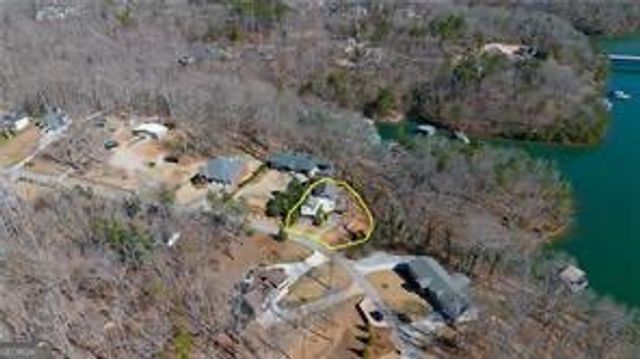 5997 Warpath Road, Flowery Branch, GA 30542