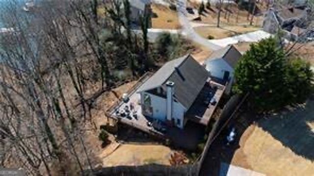 5997 Warpath Road, Flowery Branch, GA 30542