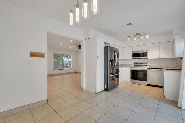 9426 LAKE LOTTA CIRCLE, Gotha, FL 34734