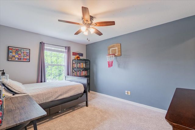 13561 Buck Road, Bloomington, IL 61705