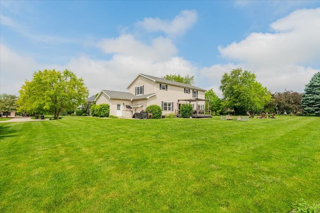 13561 Buck Road, Bloomington, IL 61705