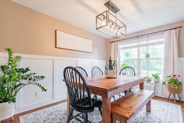 13561 Buck Road, Bloomington, IL 61705