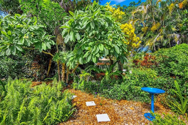 9721 Majestic Way, Boynton Beach, FL 33437