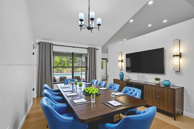 9721 Majestic Way, Boynton Beach, FL 33437