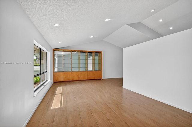 9721 Majestic Way, Boynton Beach, FL 33437