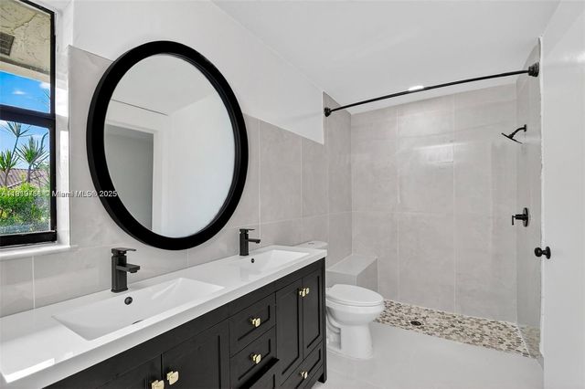 9721 Majestic Way, Boynton Beach, FL 33437