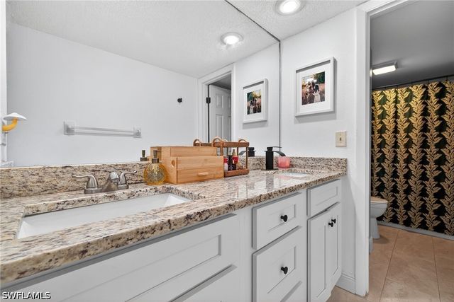 1466 Park Shore CIR 3, Fort Myers, FL 33901