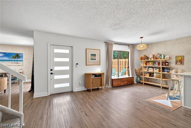 1466 Park Shore CIR 3, Fort Myers, FL 33901