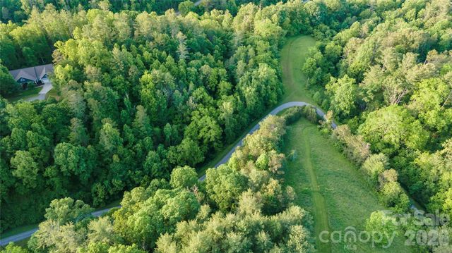 99999 Bear Creek Road 38, Marshall, NC 28753