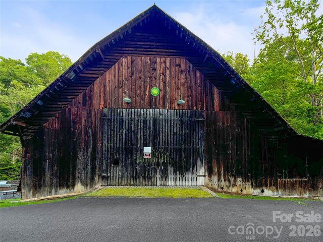 99999 Bear Creek Road 38, Marshall, NC 28753