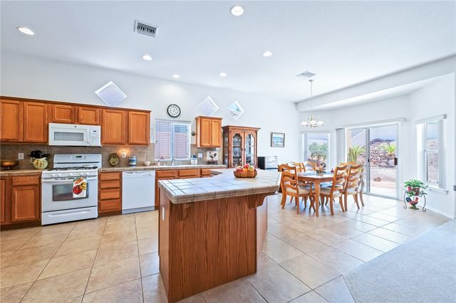 2840 La Paloma Drive, Bullhead City, AZ 86429