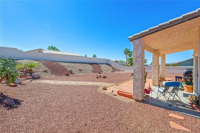 2840 La Paloma Drive, Bullhead City, AZ 86429