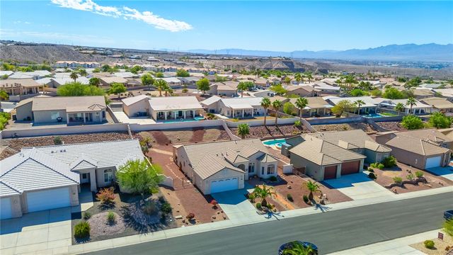 2840 La Paloma Drive, Bullhead City, AZ 86429