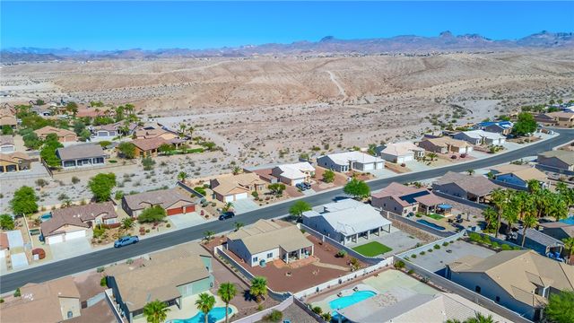 2840 La Paloma Drive, Bullhead City, AZ 86429