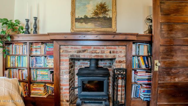 2341 County Road 561, Athens, TN 37303