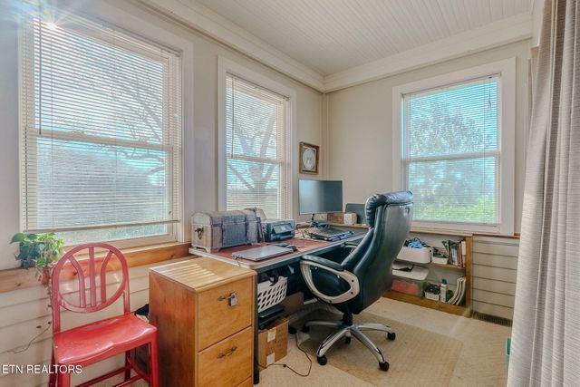 2341 County Road 561, Athens, TN 37303