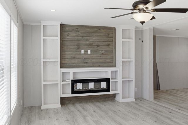 112 Quail Lane, Dumas, TX 79029