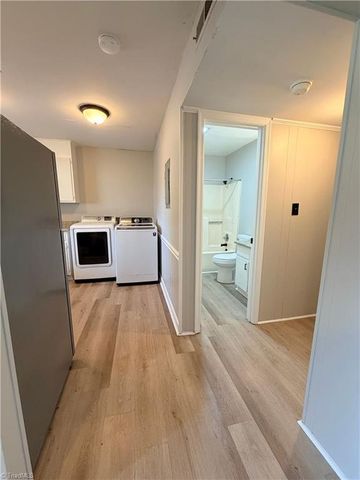 142 Weatherwood Court B, Winston-salem, NC 27103