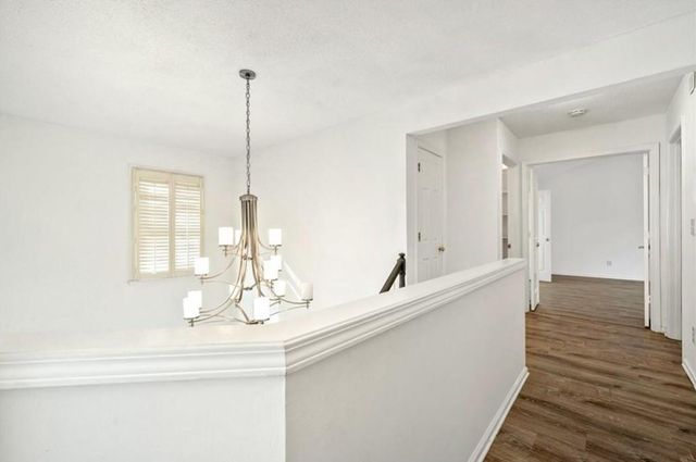 10895 Glenbarr Drive, Johns Creek, GA 30097