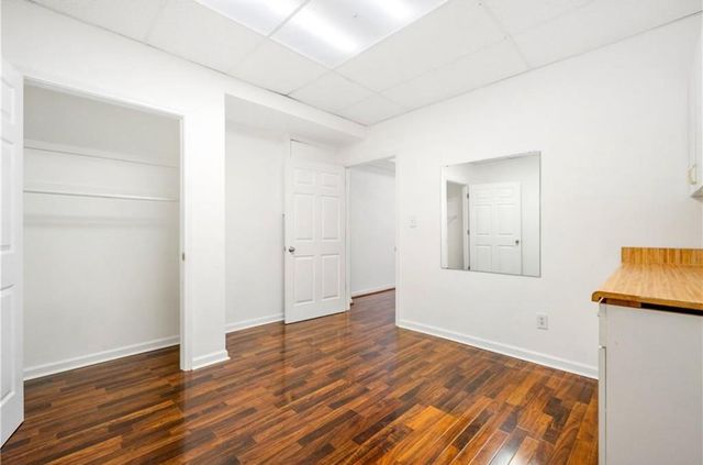 10895 Glenbarr Drive, Johns Creek, GA 30097