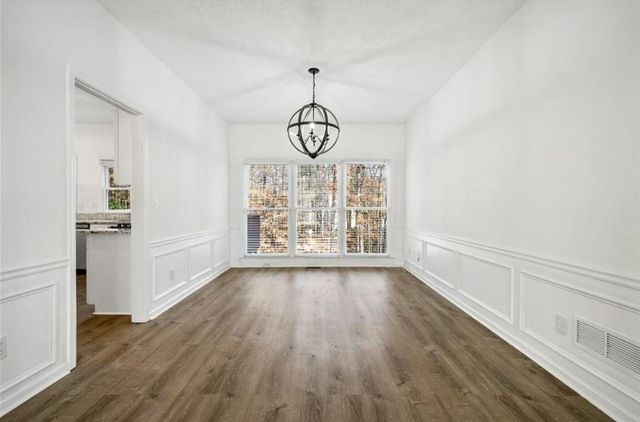 10895 Glenbarr Drive, Johns Creek, GA 30097