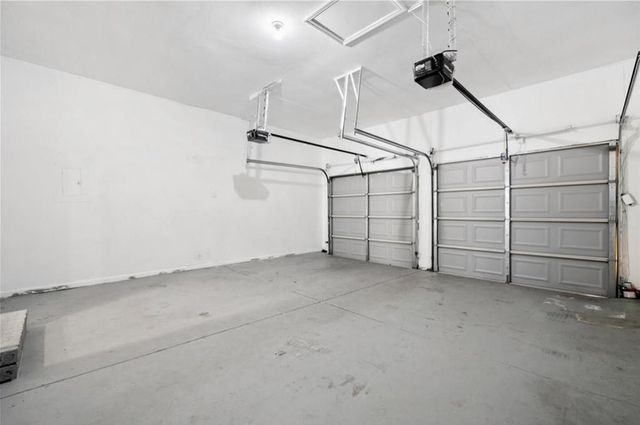 10895 Glenbarr Drive, Johns Creek, GA 30097