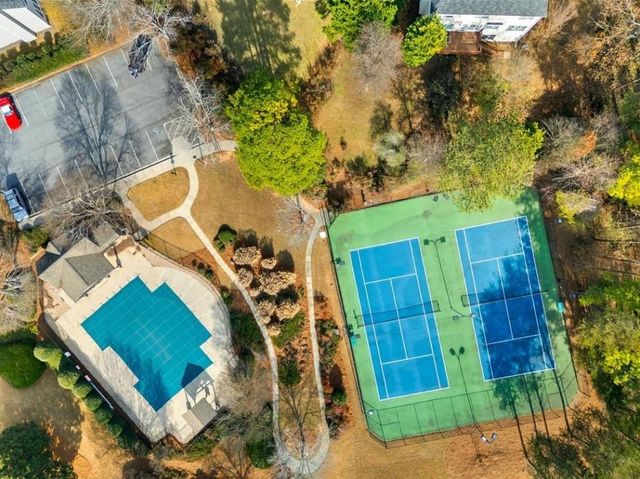 10895 Glenbarr Drive, Johns Creek, GA 30097