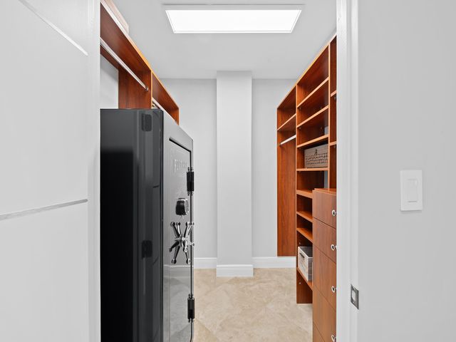 516 Hendricks Isle 4b, Fort Lauderdale, FL 33301