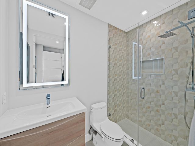 516 Hendricks Isle 4b, Fort Lauderdale, FL 33301