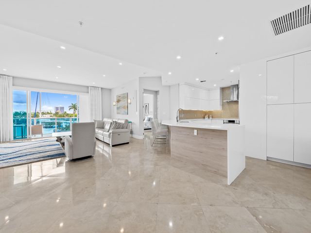 516 Hendricks Isle 4b, Fort Lauderdale, FL 33301