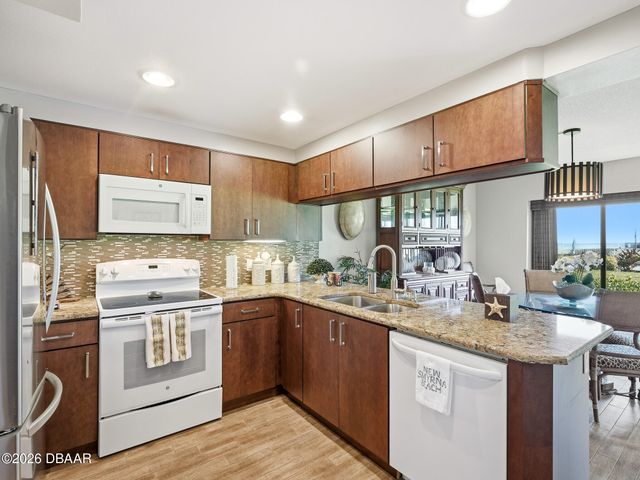 4501 S Atlantic Ave Apt 121, New Smyrna Beach, FL 32169