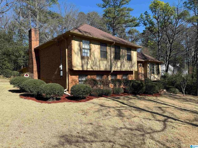 1748 NAPIER DRIVE, Hoover, AL 35226