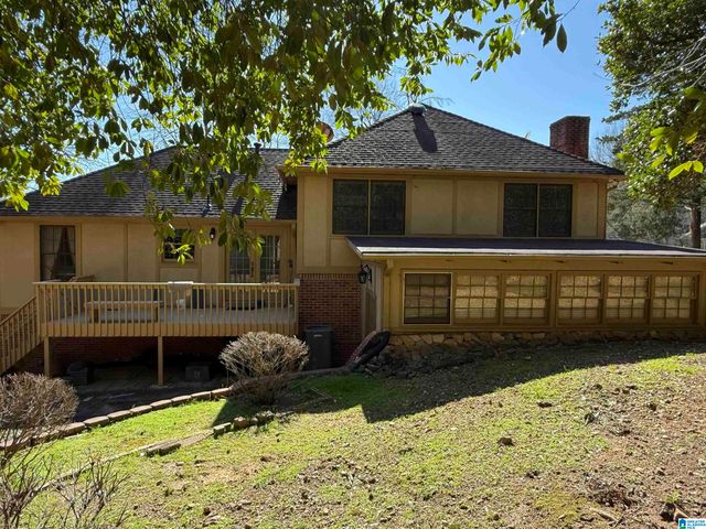 1748 NAPIER DRIVE, Hoover, AL 35226