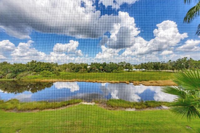 2040 WILLOW HAMMOCK CIRCLE 301, Punta Gorda, FL 33983