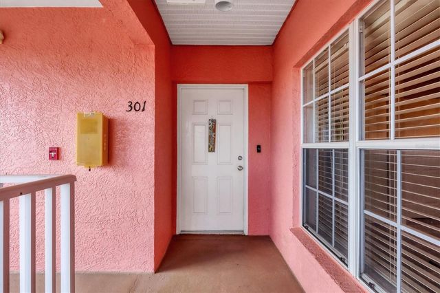 2040 WILLOW HAMMOCK CIRCLE 301, Punta Gorda, FL 33983