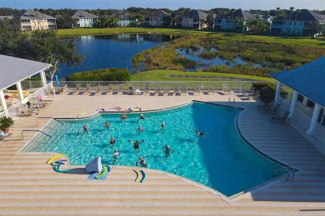 2040 WILLOW HAMMOCK CIRCLE 301, Punta Gorda, FL 33983