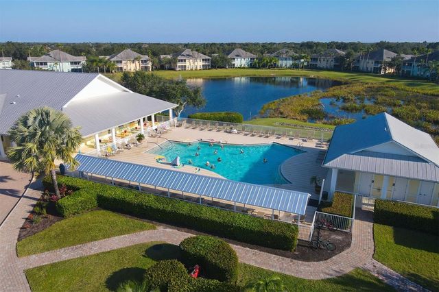 2040 WILLOW HAMMOCK CIRCLE 301, Punta Gorda, FL 33983