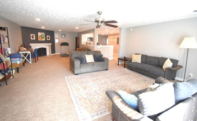 227 S Home Avenue, Rensselaer, IN 47978