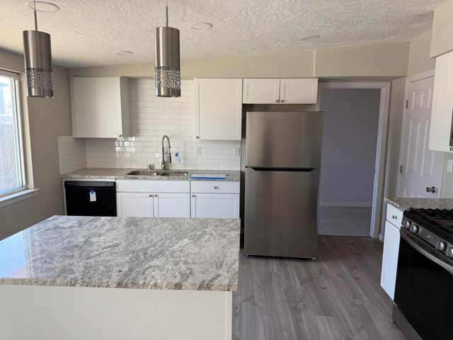 4630 Valley Garden Drive SW, Albuquerque, NM 87105