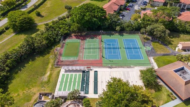 3120 Holiday Springs Boulevard 106, Margate, FL 33063