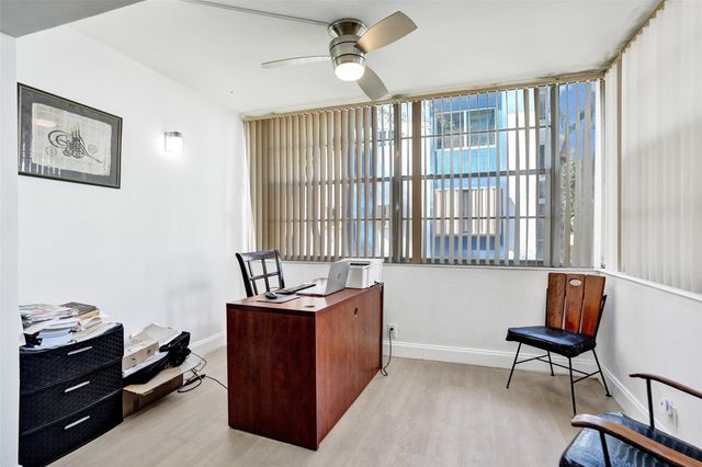 3120 Holiday Springs Boulevard 106, Margate, FL 33063