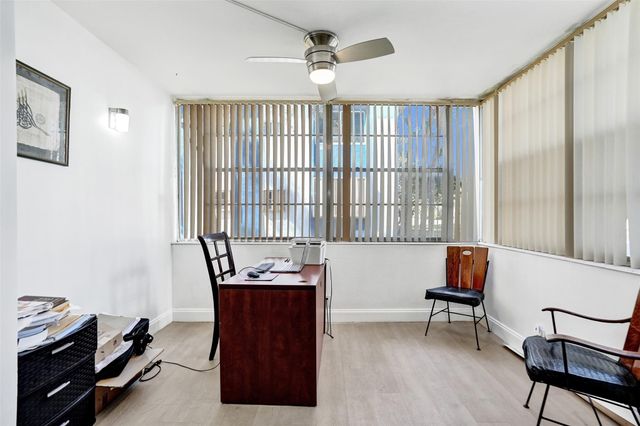 3120 Holiday Springs Boulevard 106, Margate, FL 33063