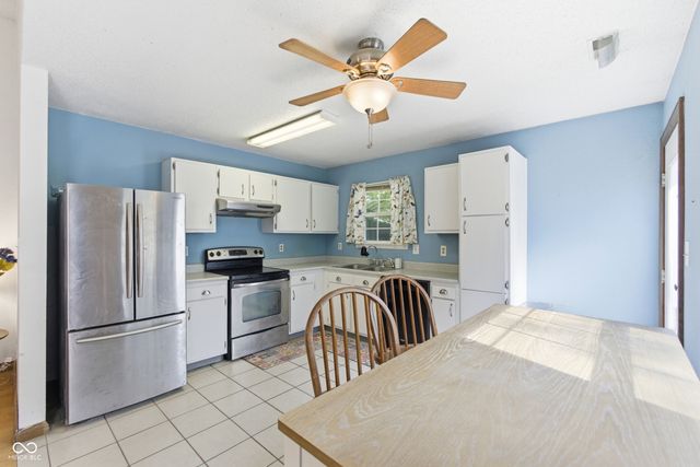 1443 Blue Brook Way, Greenwood, IN 46143
