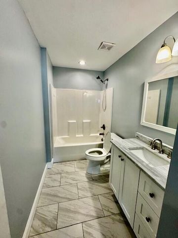 1013 Squirrel Nest Lane, Lexington, KY 40509